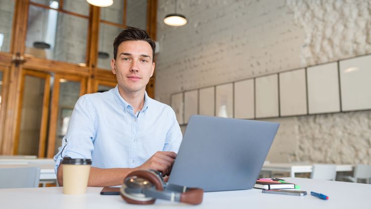 Герой истории